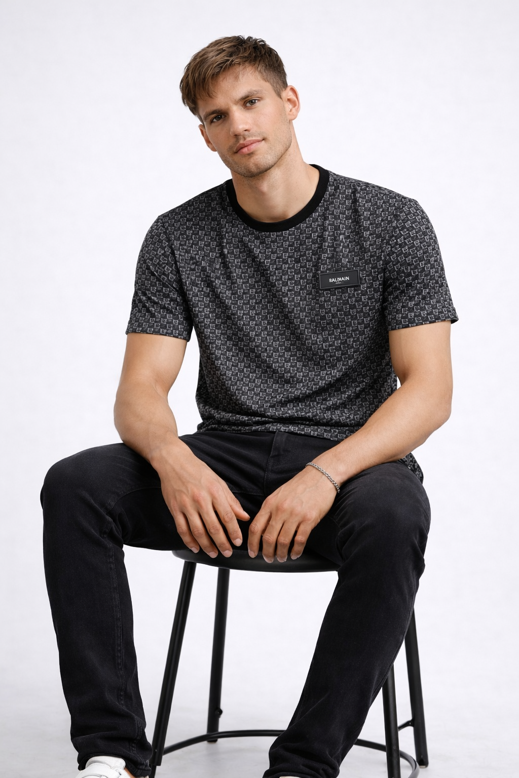 BALMAIN Black T-shirt
